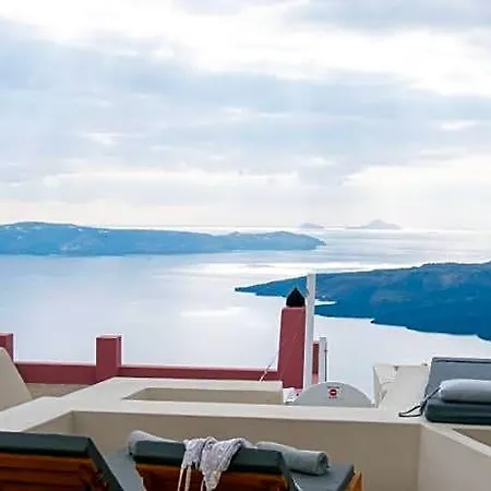 Caldera Cliff Illusion Отель