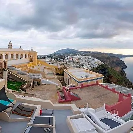 Caldera Cliff Illusion Отель